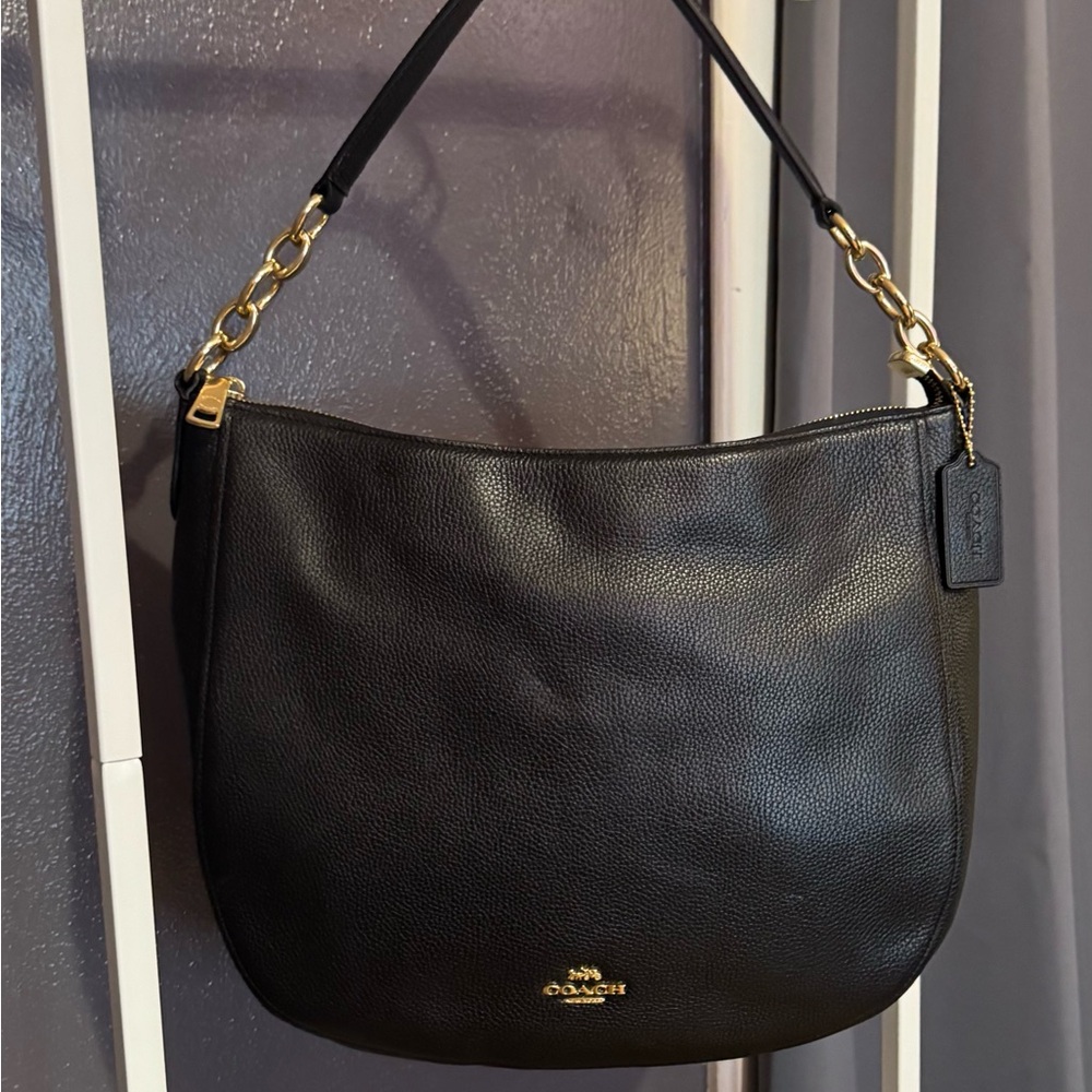 Coach Chelsea Hobo Bag - Black Pebbled Leather with Gold Hardware - Picture 2 of 14